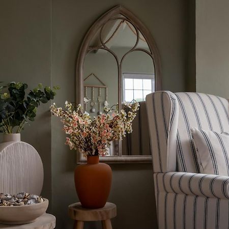 Broadway Scandi Chic Authentic Cottage Bagian luar foto